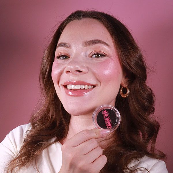 No Way! Color Changing Blush från Makeup Mekka – bild 2