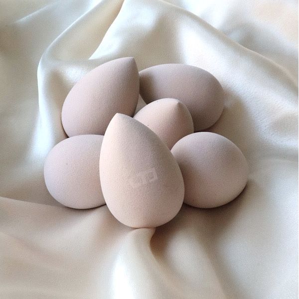 Daily Silk Blending Sponge från Makeup Mekka – bild 3