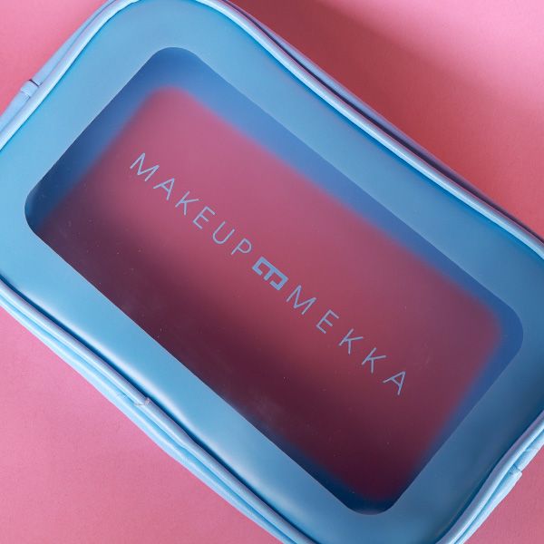 Blue Frosted Bag från Makeup Mekka – bild 3