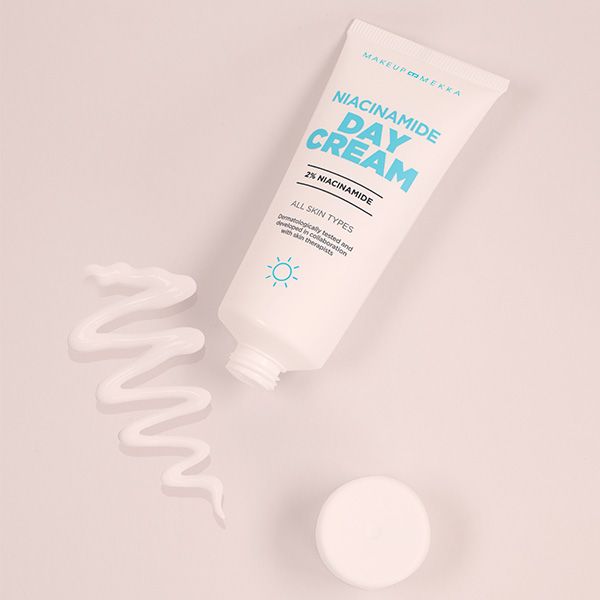 Niacinamide Day Cream från Makeup Mekka – bild 3
