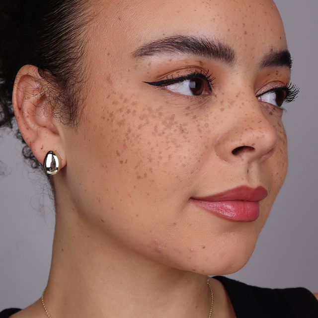 Luna Earrings från Makeup Mekka – bild 4