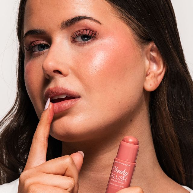 #Färg_10-69 Rosé Marble