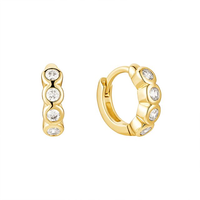 Luxe Loop Huggie Hoops från Makeup Mekka